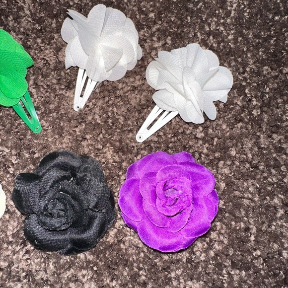 Set of hair clips - Picture 3 of 4